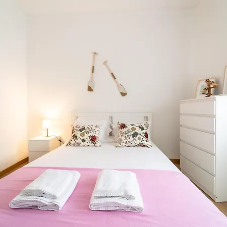 Appartement Casino And By House And People