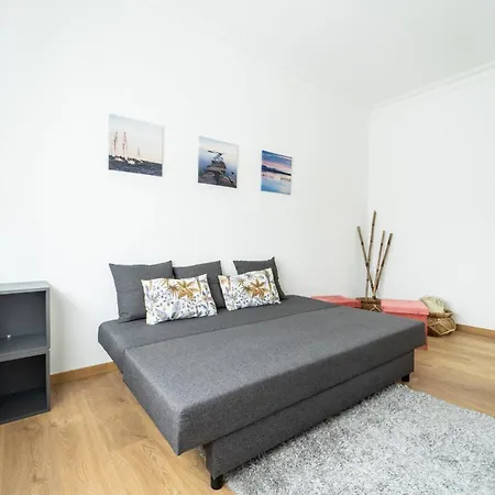 Casino And By House And People * Póvoa de Varzim